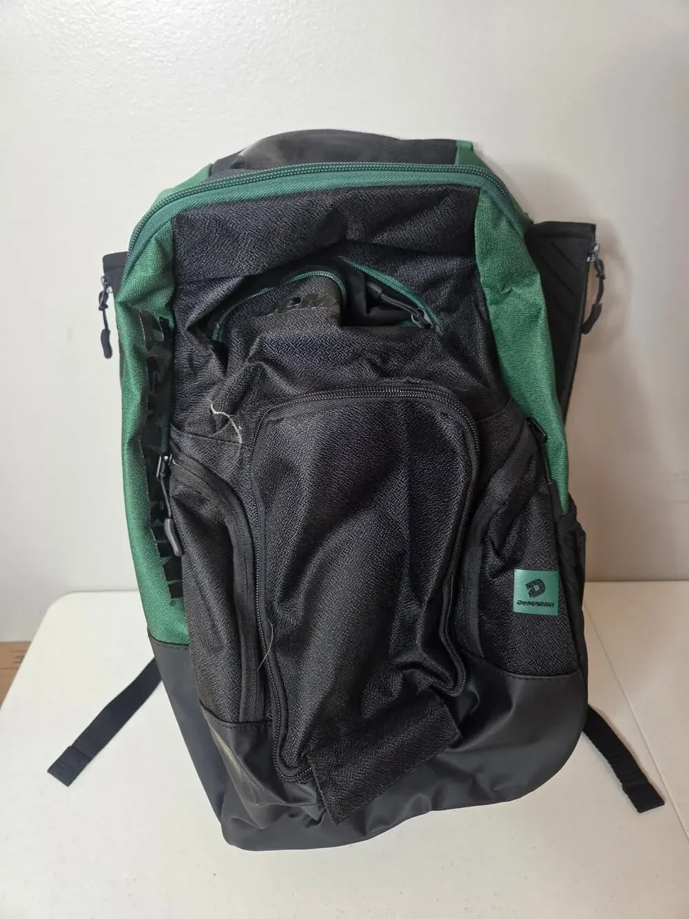 DeMarini Voodoo OG Dark Green Baseball Softball Backpack Large 2 Bat Bag NWT